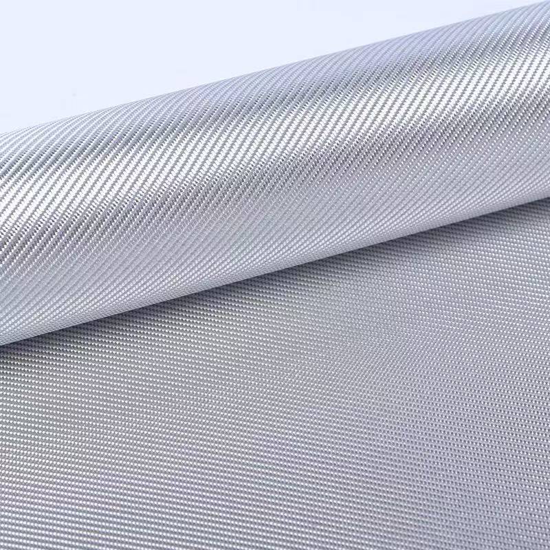 ผ้าไฟเบอร์กลาสเคลือบเงาสีเงิน  - Crepe Pan Carbon บทวิจารณ์และราคา